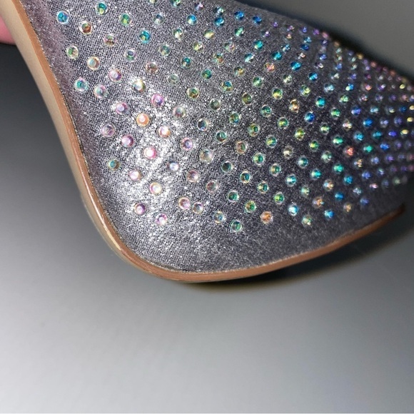 Steve Madden Naomeee Silver Metallic Rhinestone Jeweled Platform Stiletto Heels - Picture 9 of 9